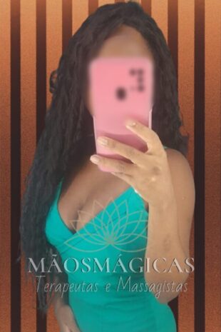 Isa Massagistas Copacabana RJ • Sessão de massagem com Isa massagista certificada em copacabana.